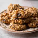 oatmeal-raisin-cookies-freshly-baked